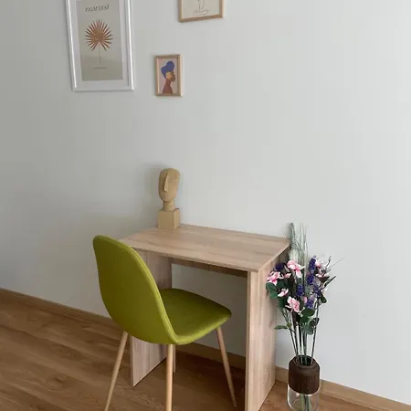 Seven Hills With Optional Parking Appartement