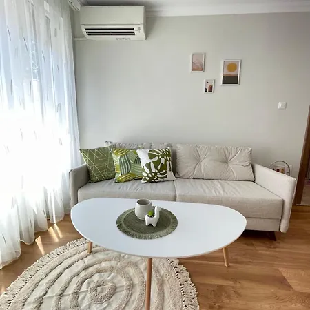 Seven Hills With Optional Parking Apartamento *